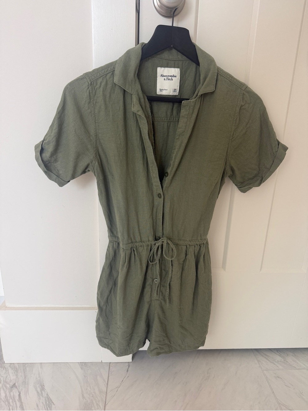 Abercrombie & Fitch Olive Short Sleeve Drawstring Romper